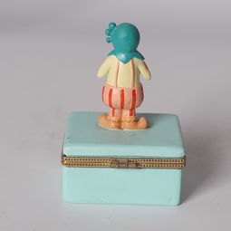 小丑仿生與創(chuàng)意收納 解析義烏崴盛塑膠模具廠的樹脂工藝世界